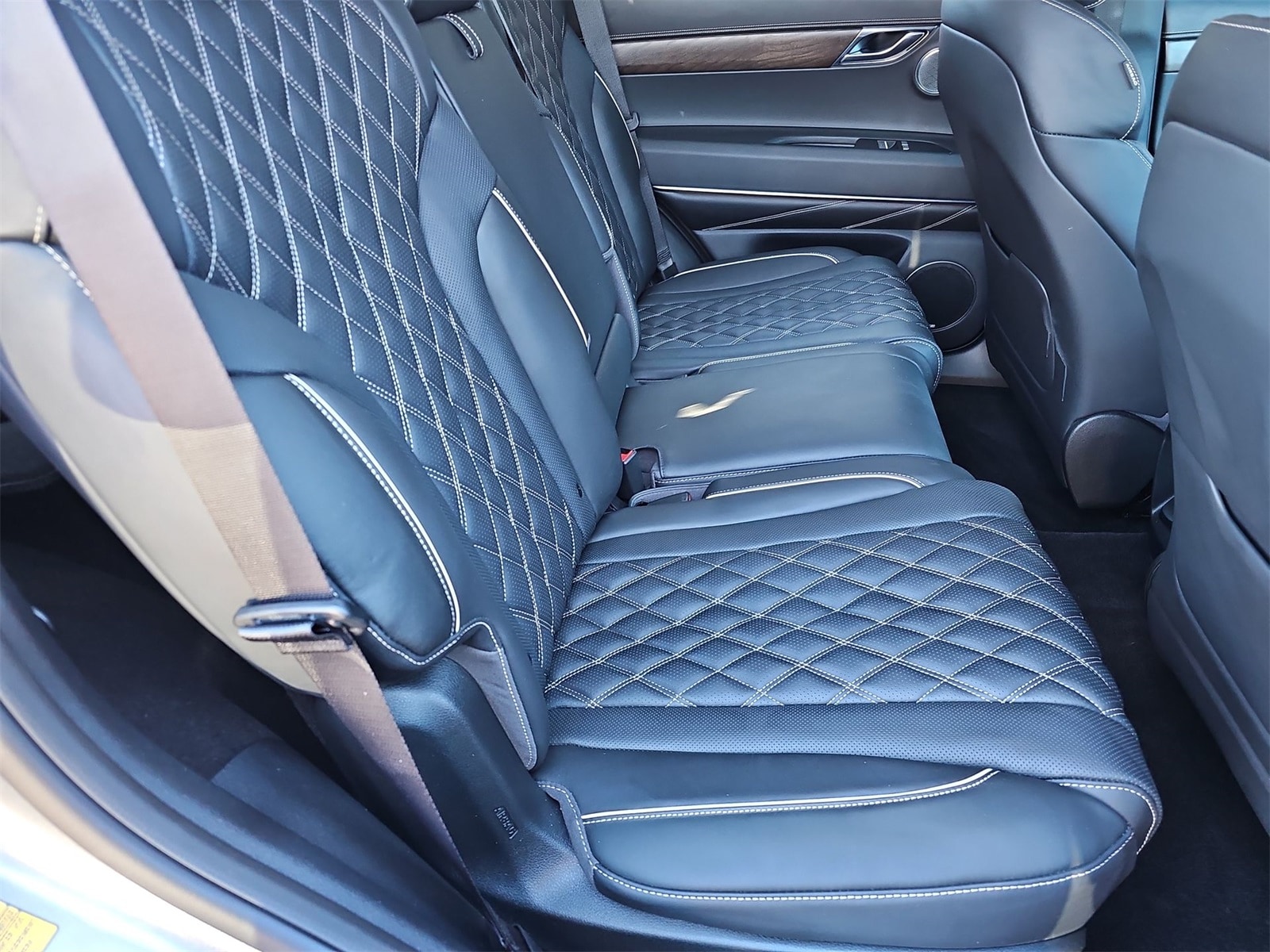 Thumbnail: 2023 Genesis GV80 - 17