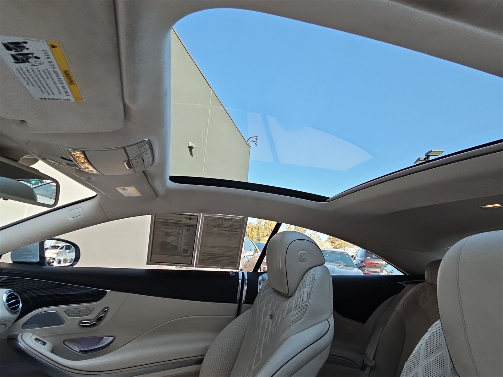 Thumbnail: 2015 Mercedes-Benz S-Class - 28