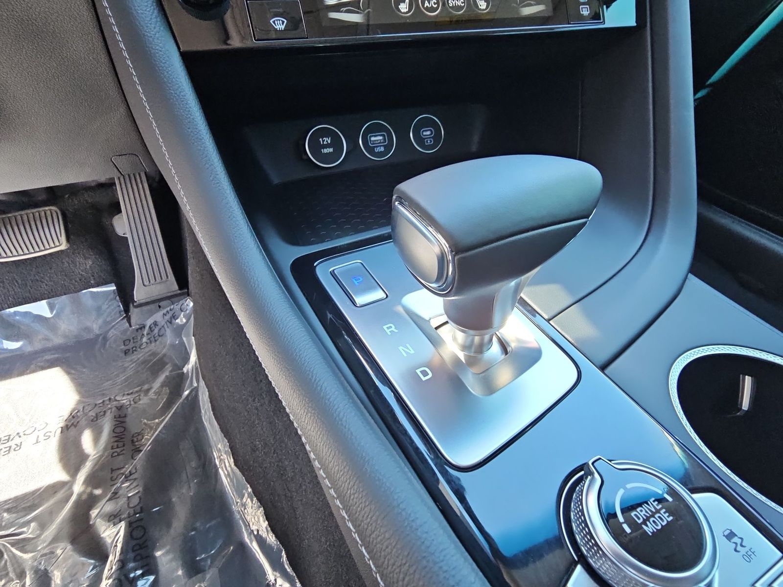 Thumbnail: 2025 Genesis G70 - 22