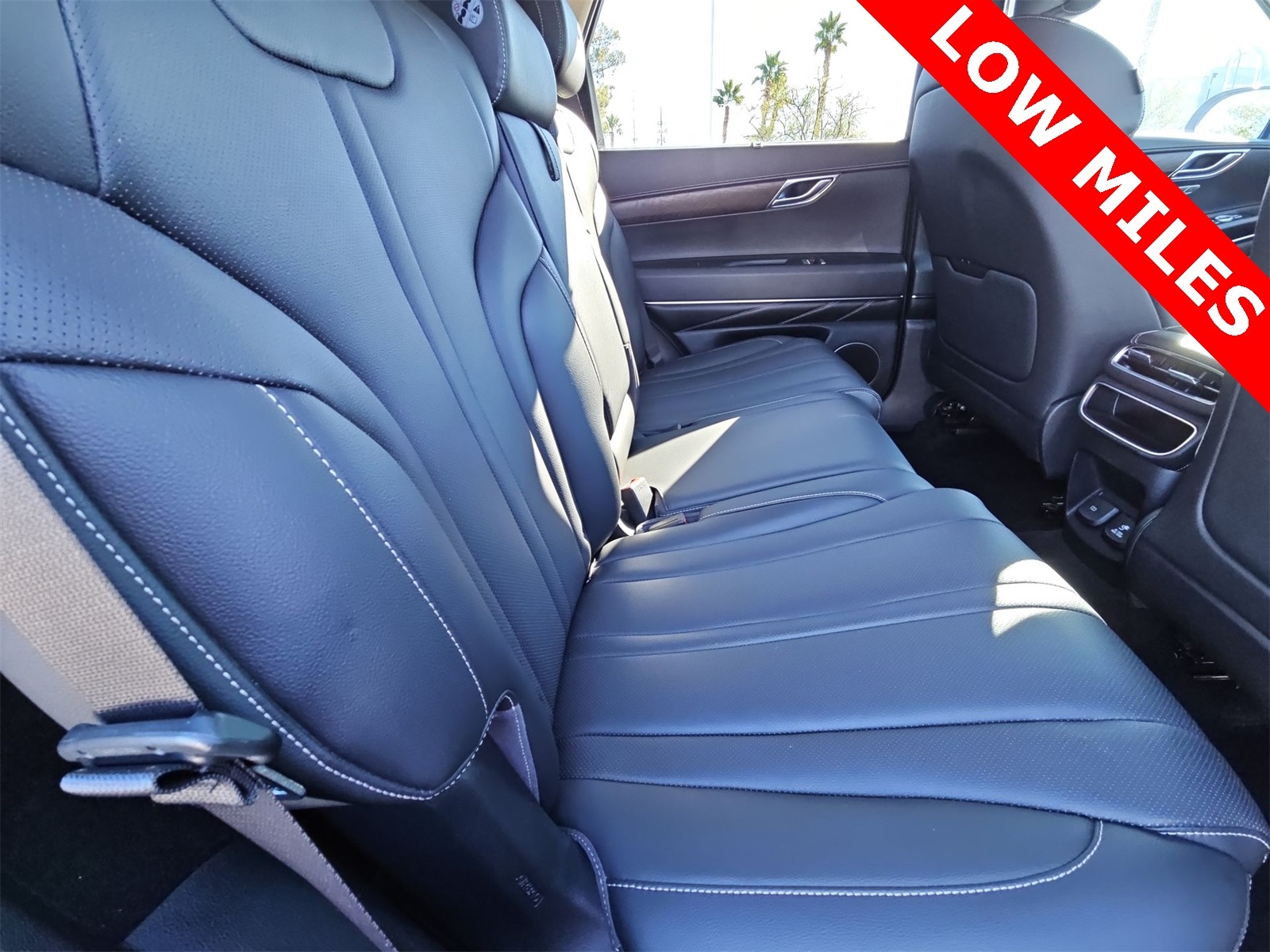 Thumbnail: 2021 Genesis GV80 - 17