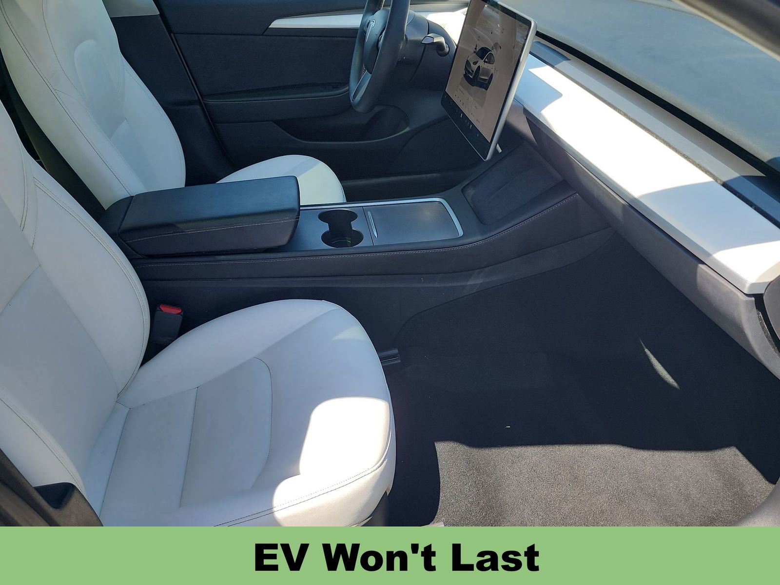 Thumbnail: 2023 Tesla Model 3 - 18