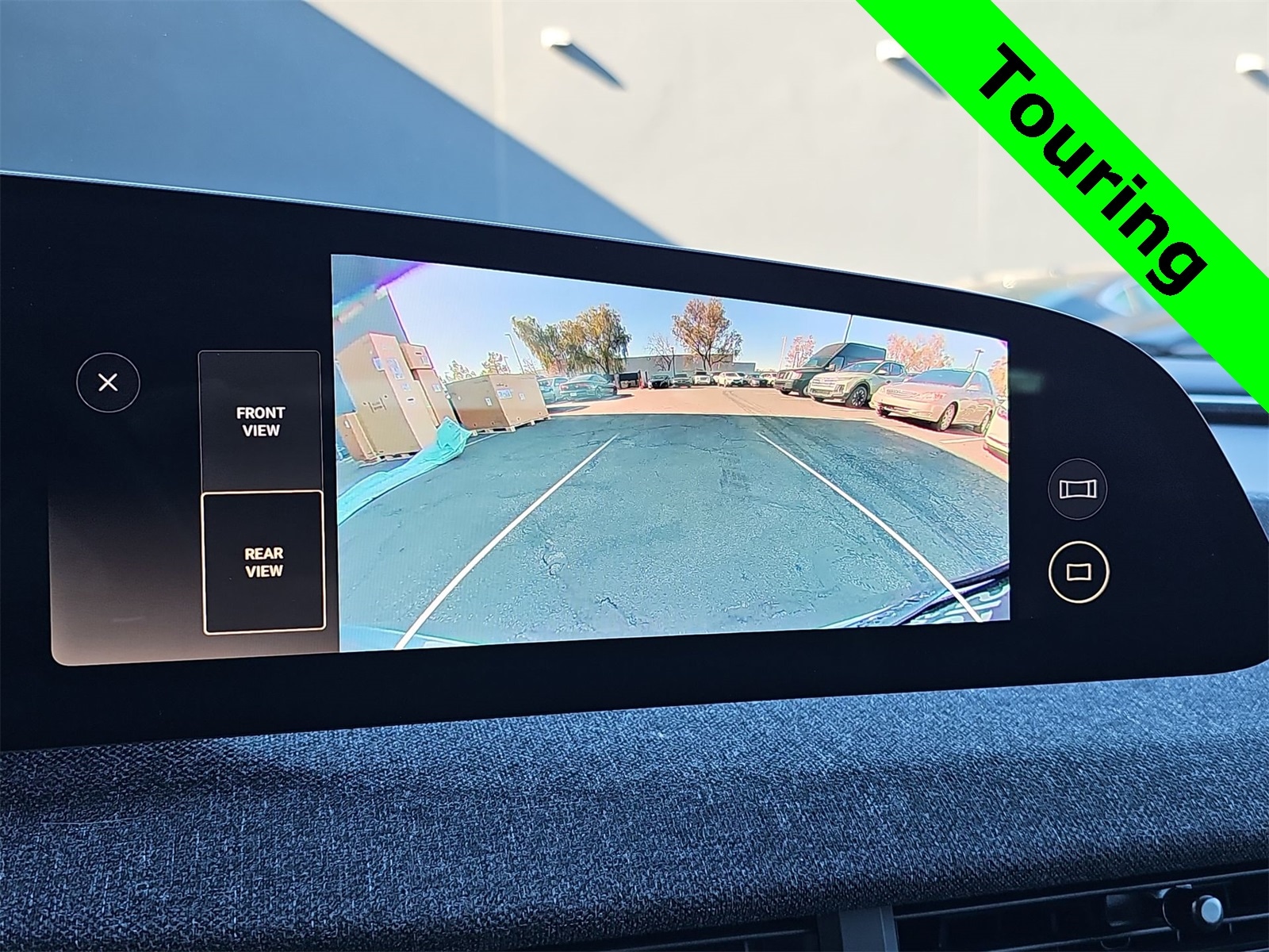 Thumbnail: 2024 Lucid Air - 25