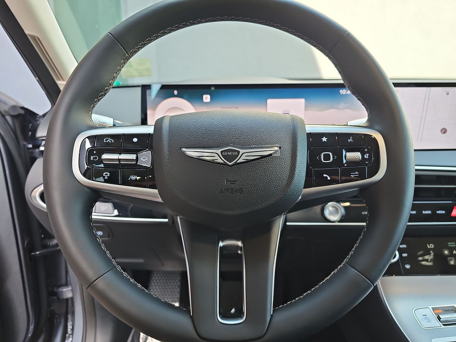 Thumbnail: 2026 Genesis GV70 - 19