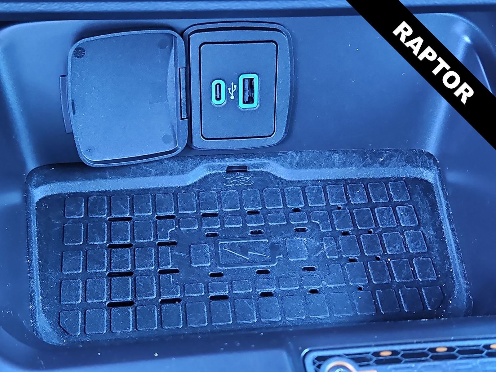 Thumbnail: 2024 Ford Bronco - 28