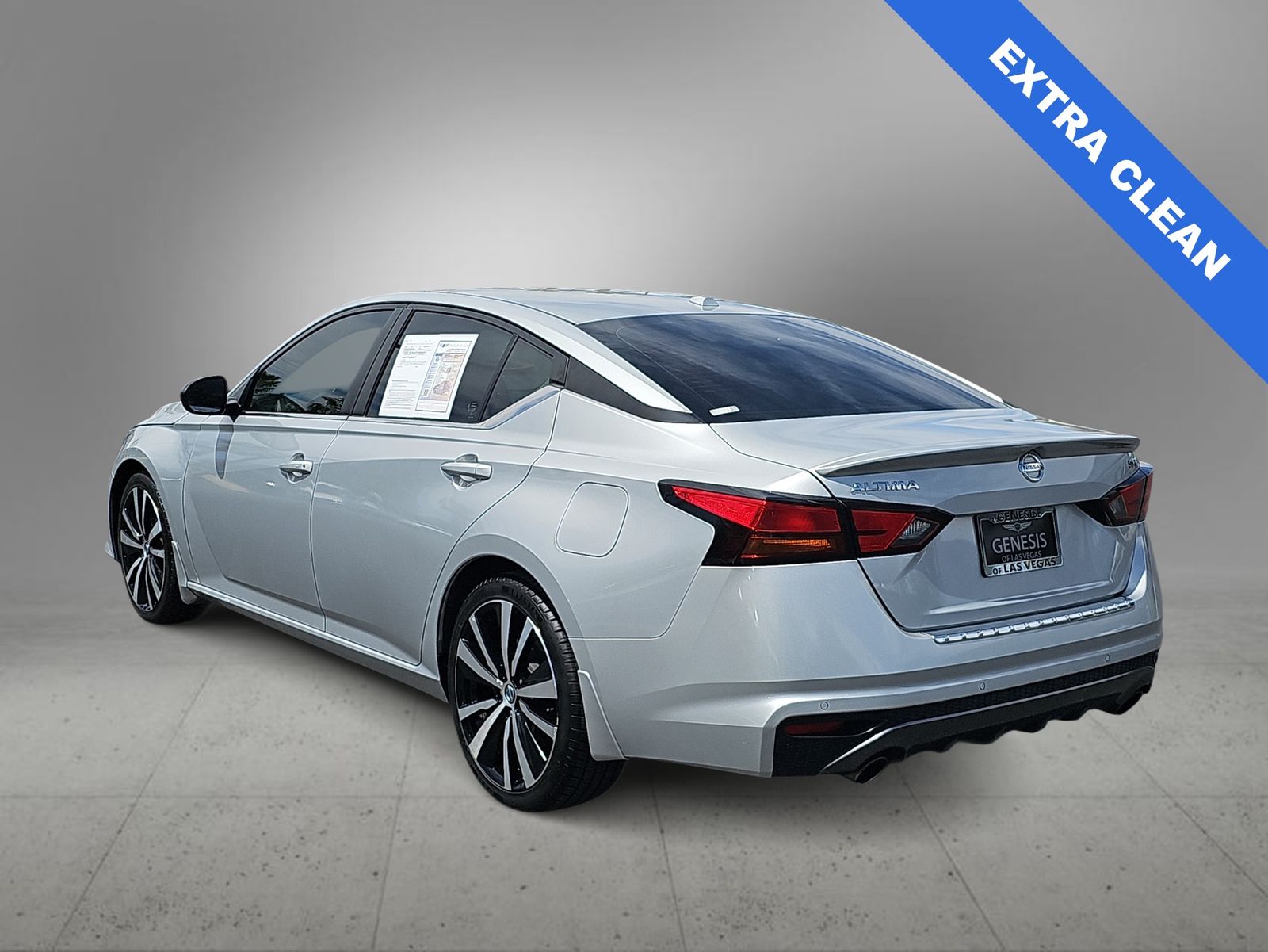 Thumbnail: 2021 Nissan Altima - 5
