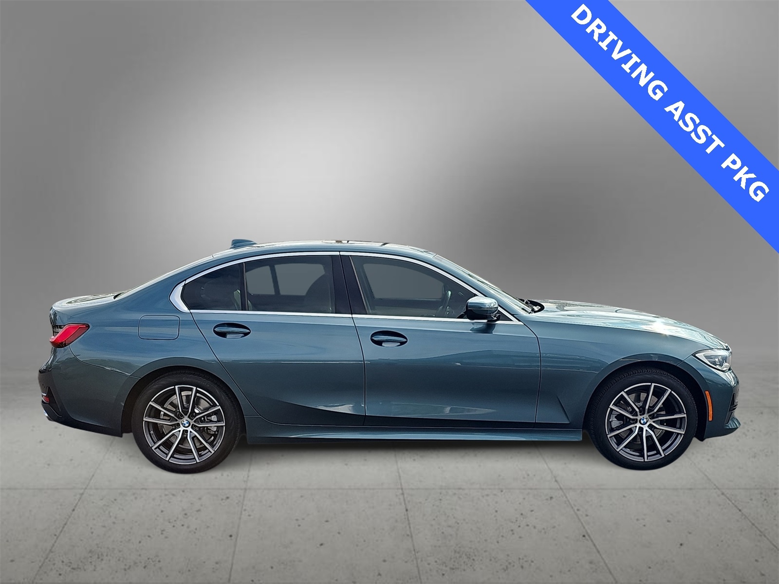 Thumbnail: 2021 BMW 3 Series - 9