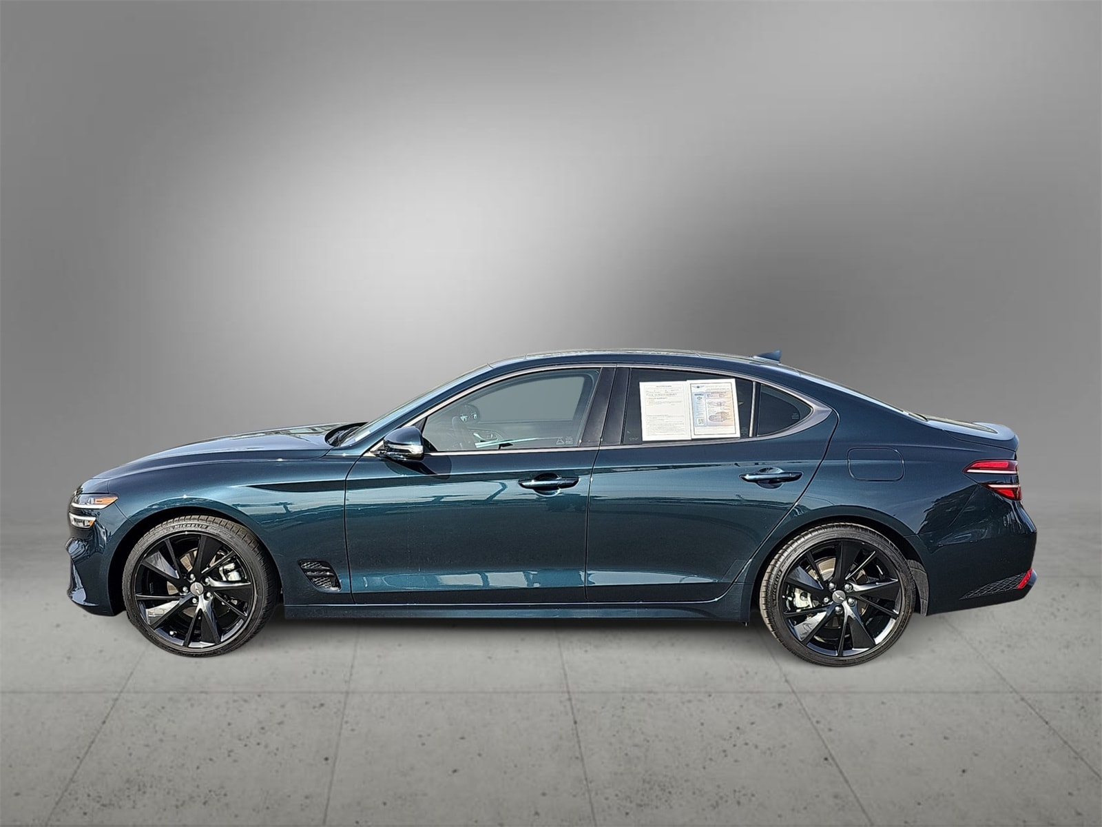 Thumbnail: 2023 Genesis G70 - 5