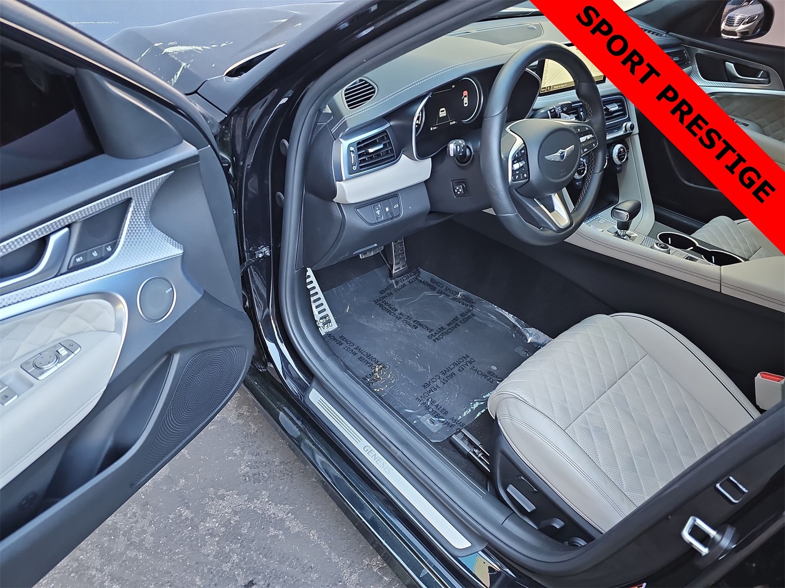 Thumbnail: 2022 Genesis G70 - 10