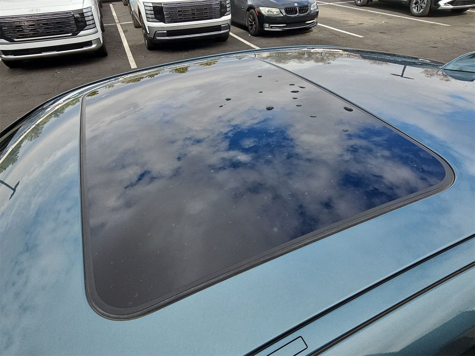 Thumbnail: 2021 BMW 3 Series - 28