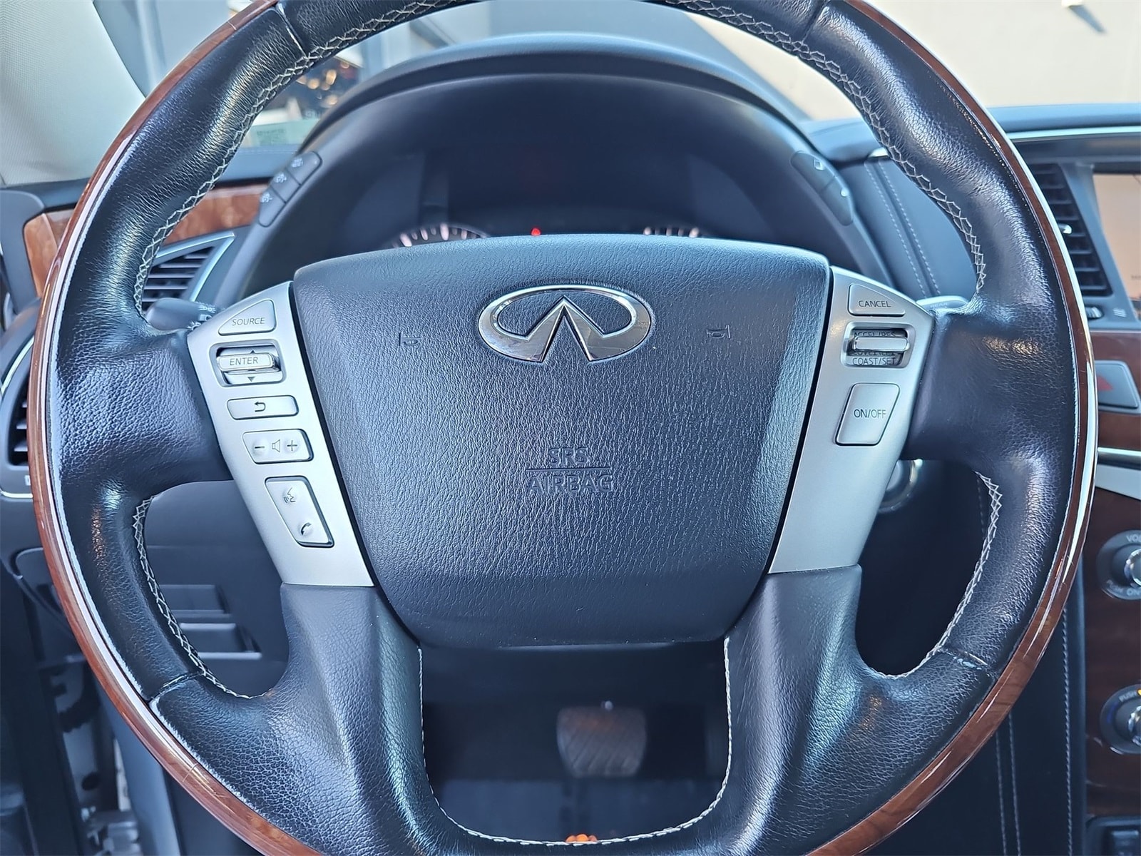 Thumbnail: 2019 INFINITI QX80 - 19