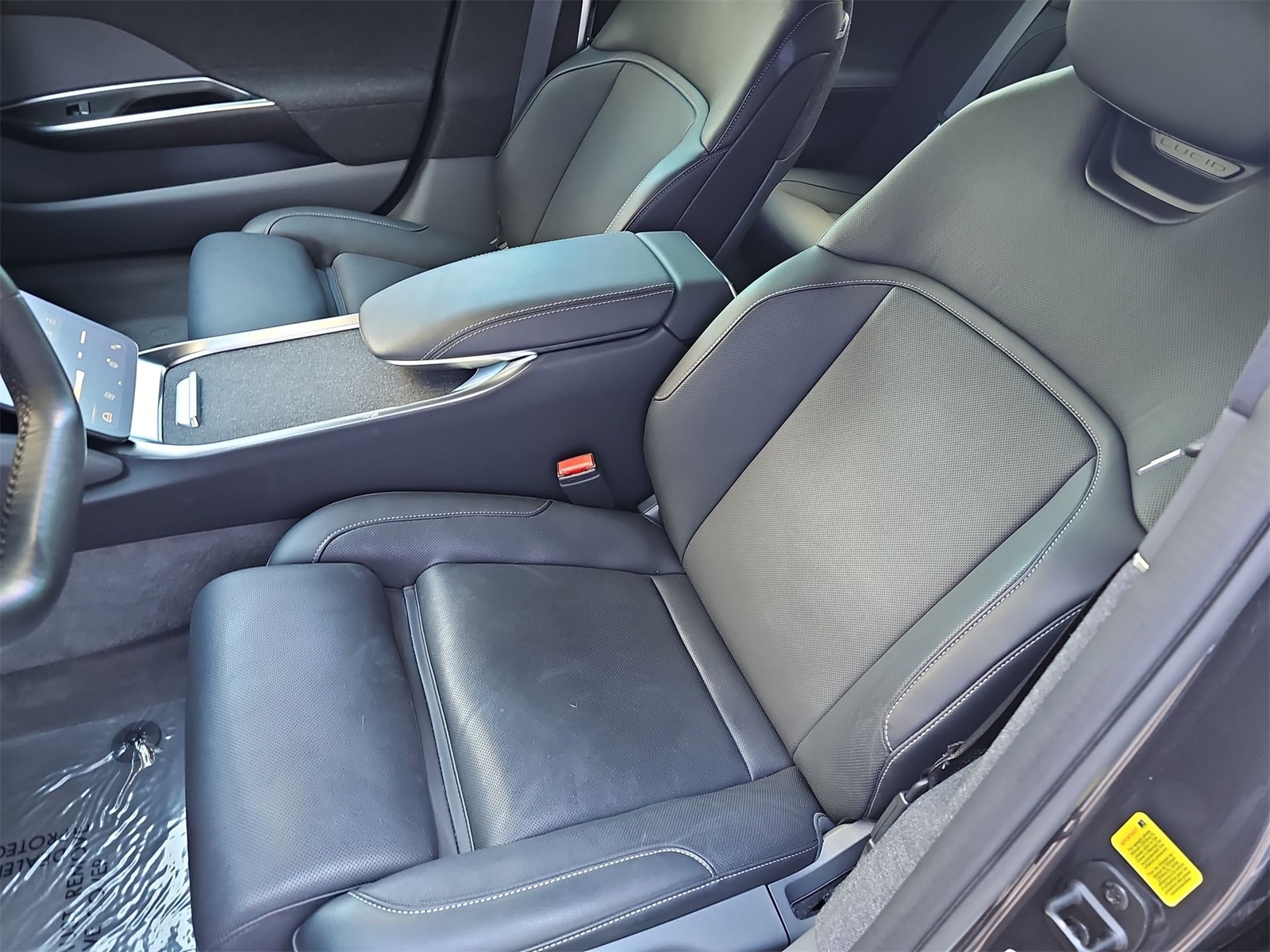 Thumbnail: 2024 Lucid Air - 15