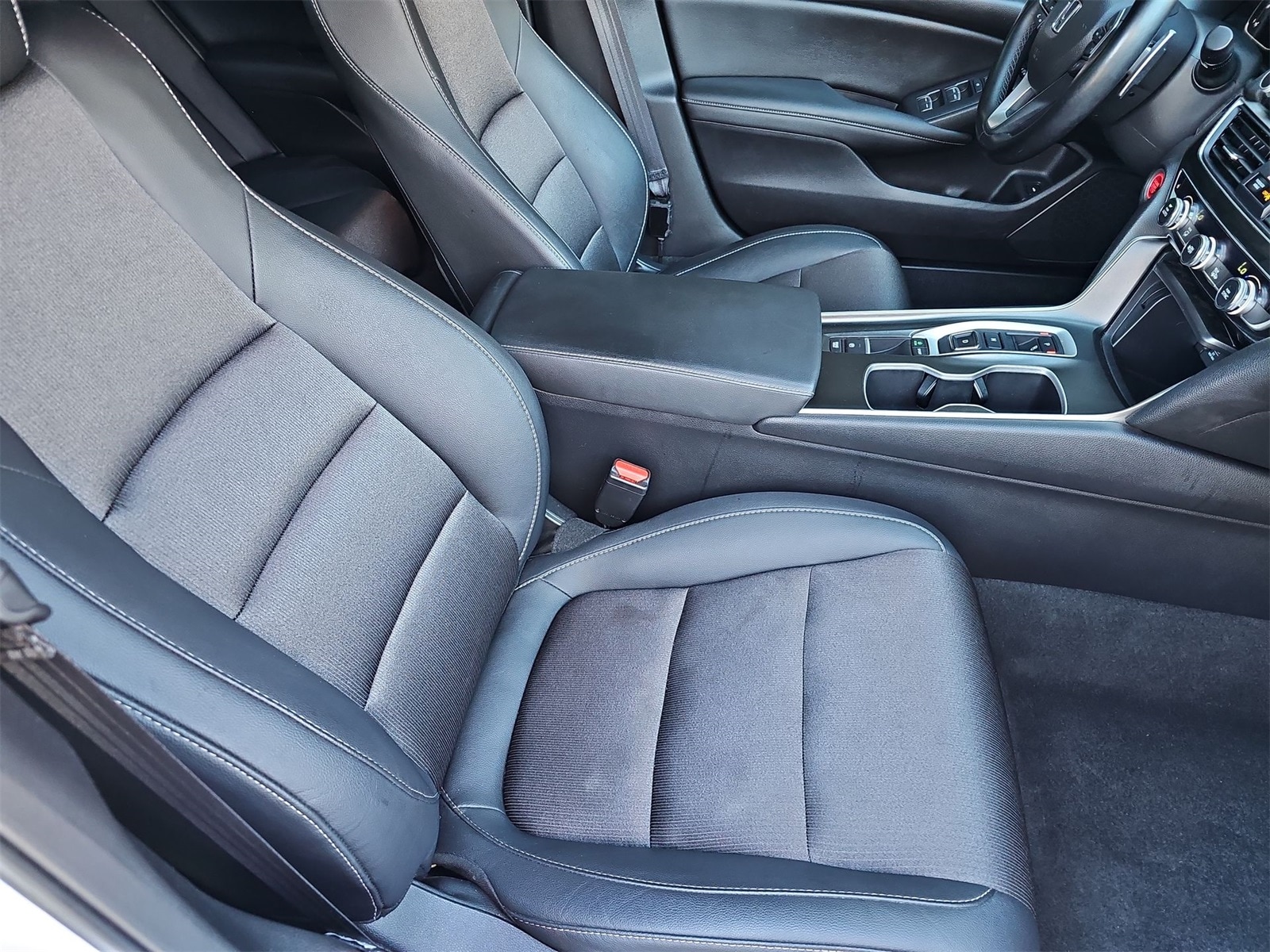 Thumbnail: 2020 Honda Accord - 18