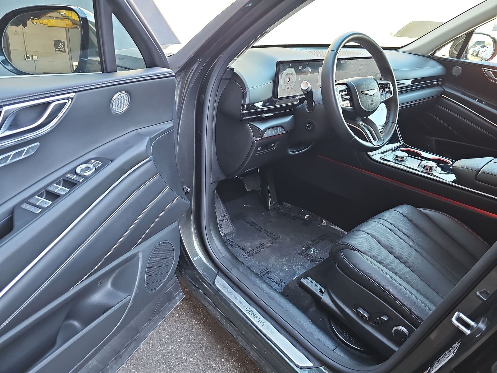 Thumbnail: 2025 Genesis GV80 - 10