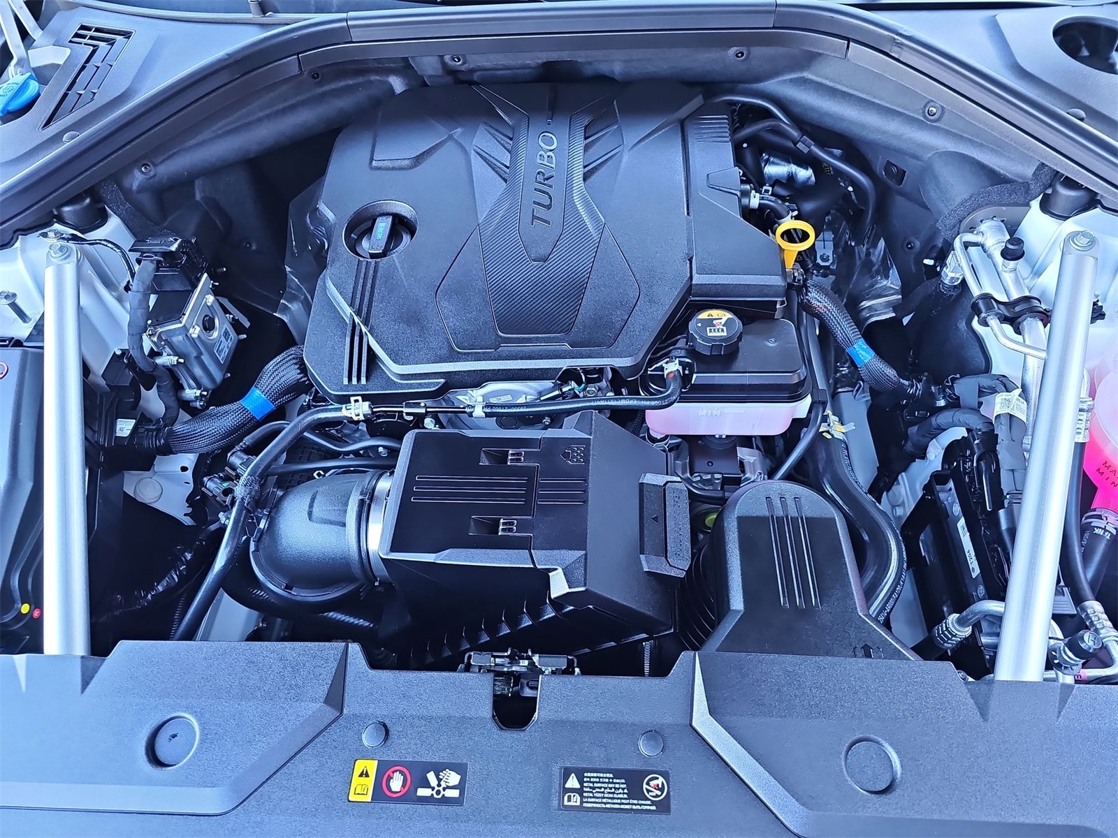 Thumbnail: 2026 Genesis GV70 - 13