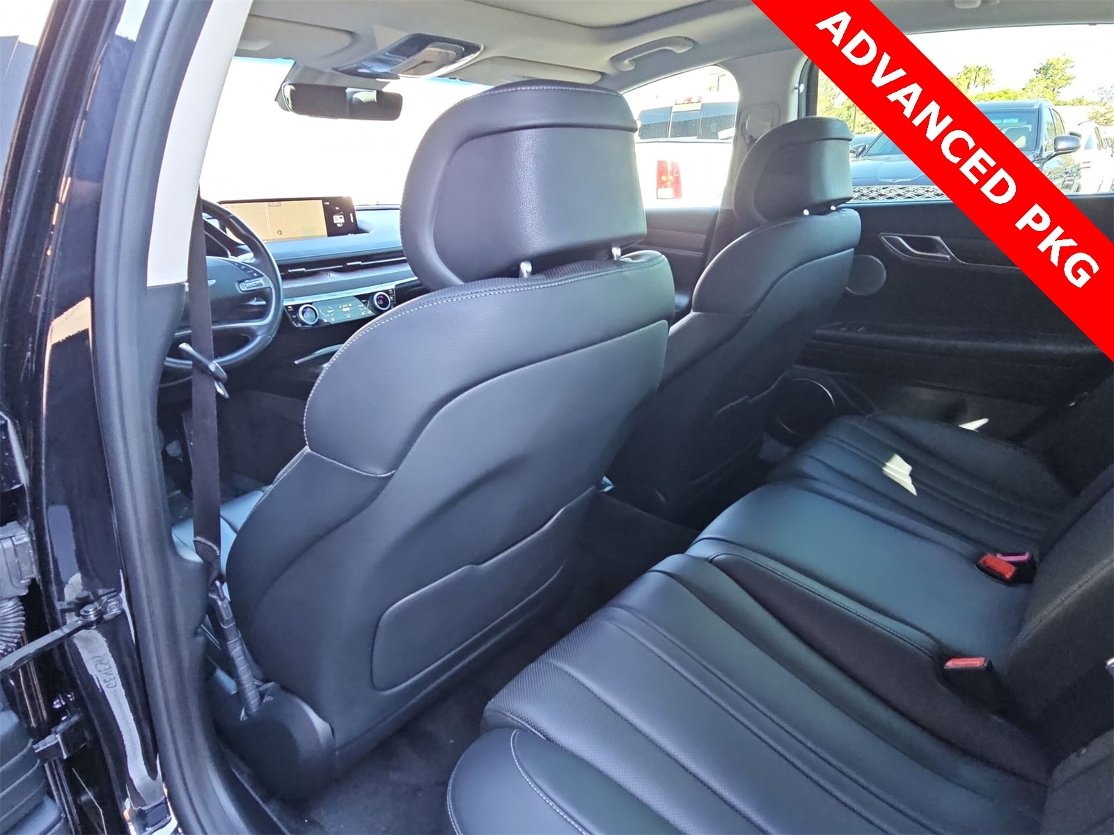 Thumbnail: 2021 Genesis G80 - 16