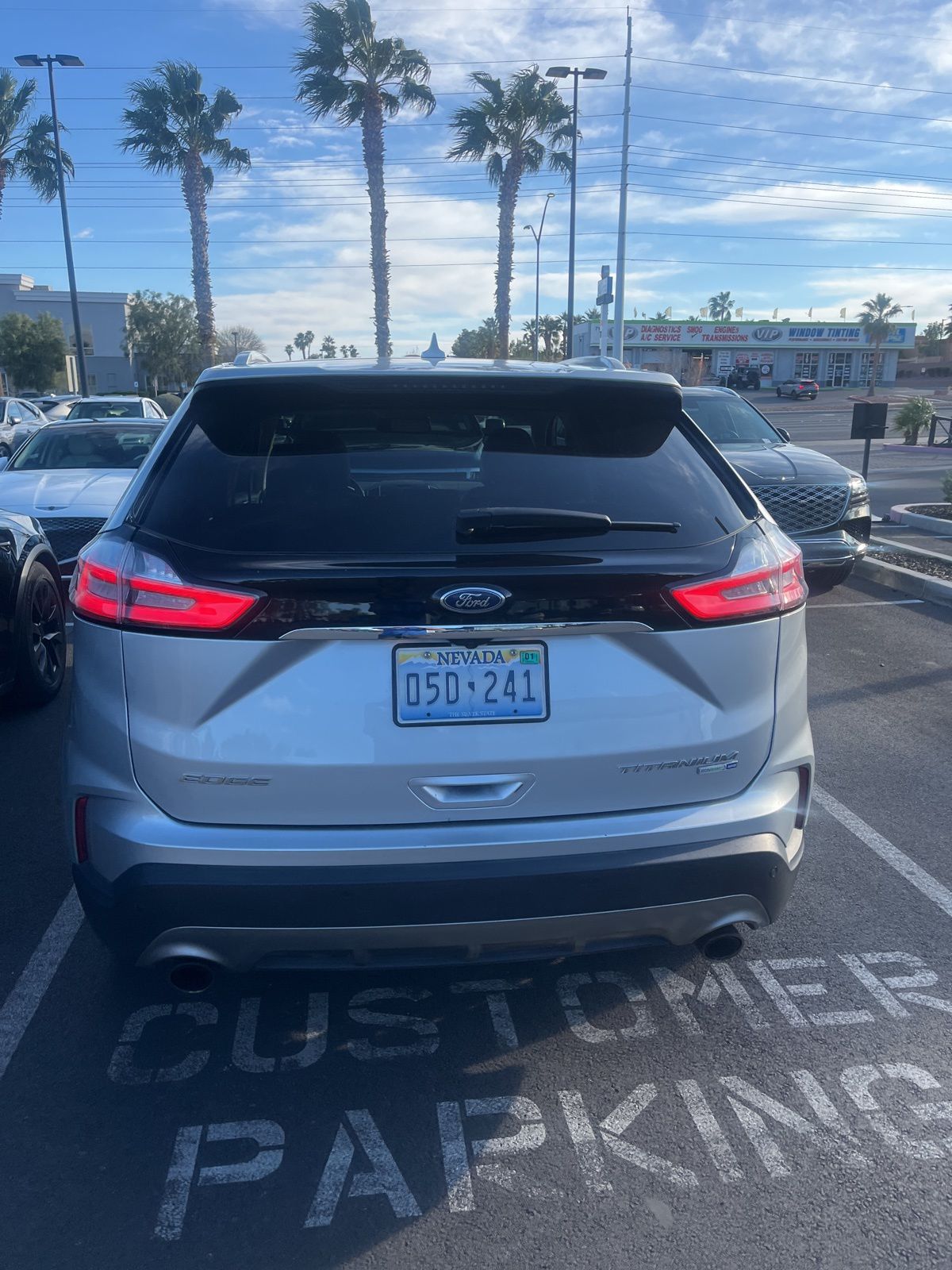 Thumbnail: 2019 Ford Edge - 3