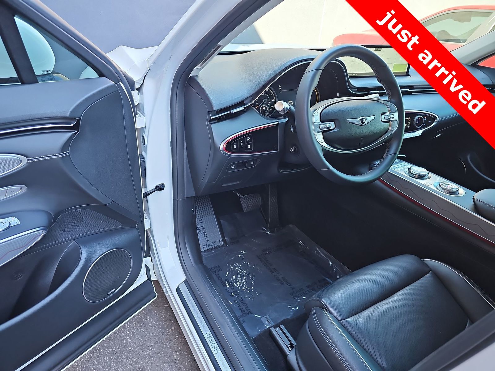 Thumbnail: 2023 Genesis GV70 - 10