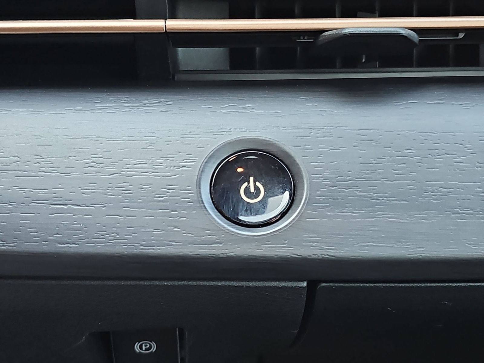 Thumbnail: 2023 Nissan Ariya - 24