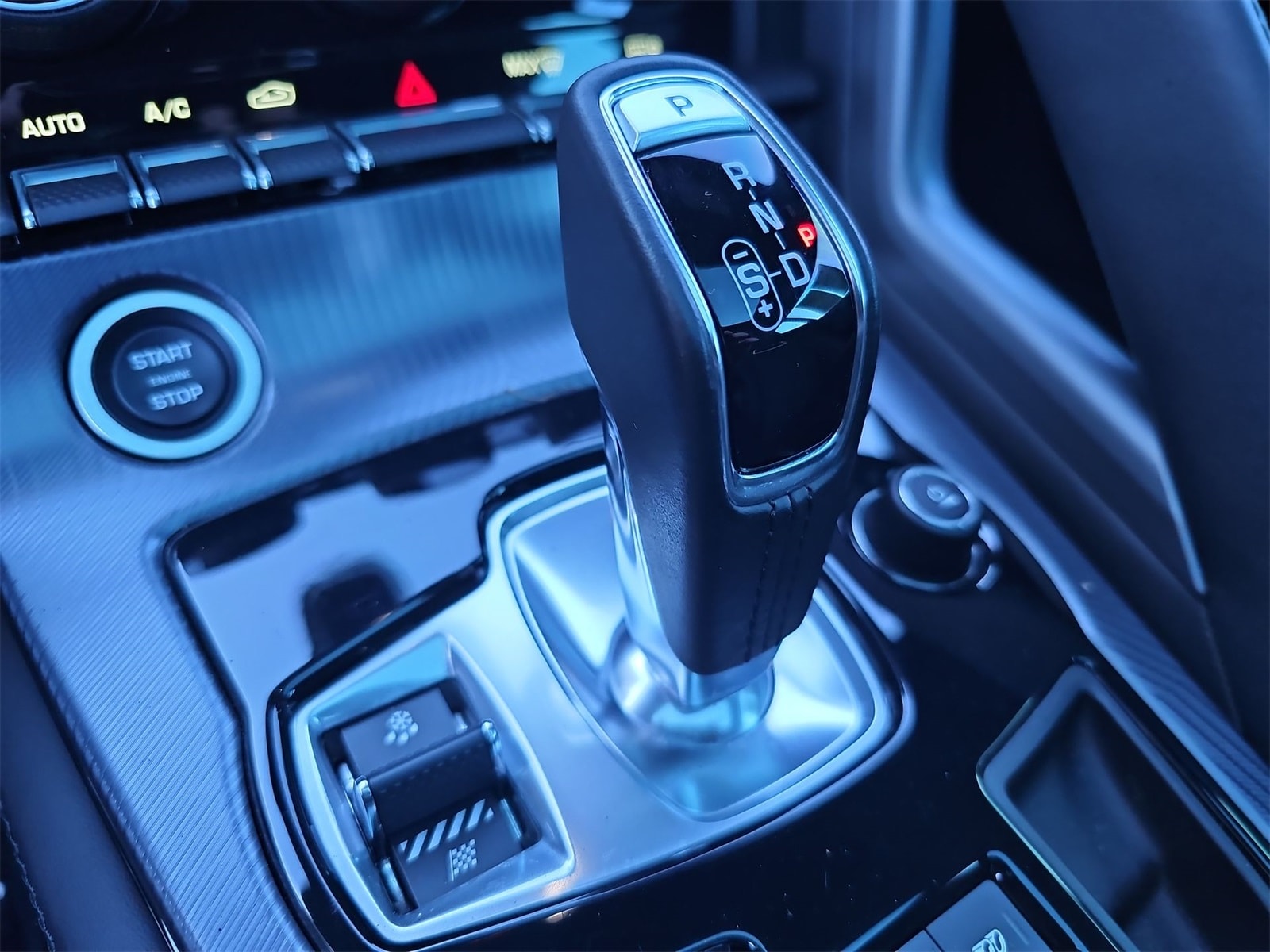 Thumbnail: 2024 Jaguar F-Type - 19