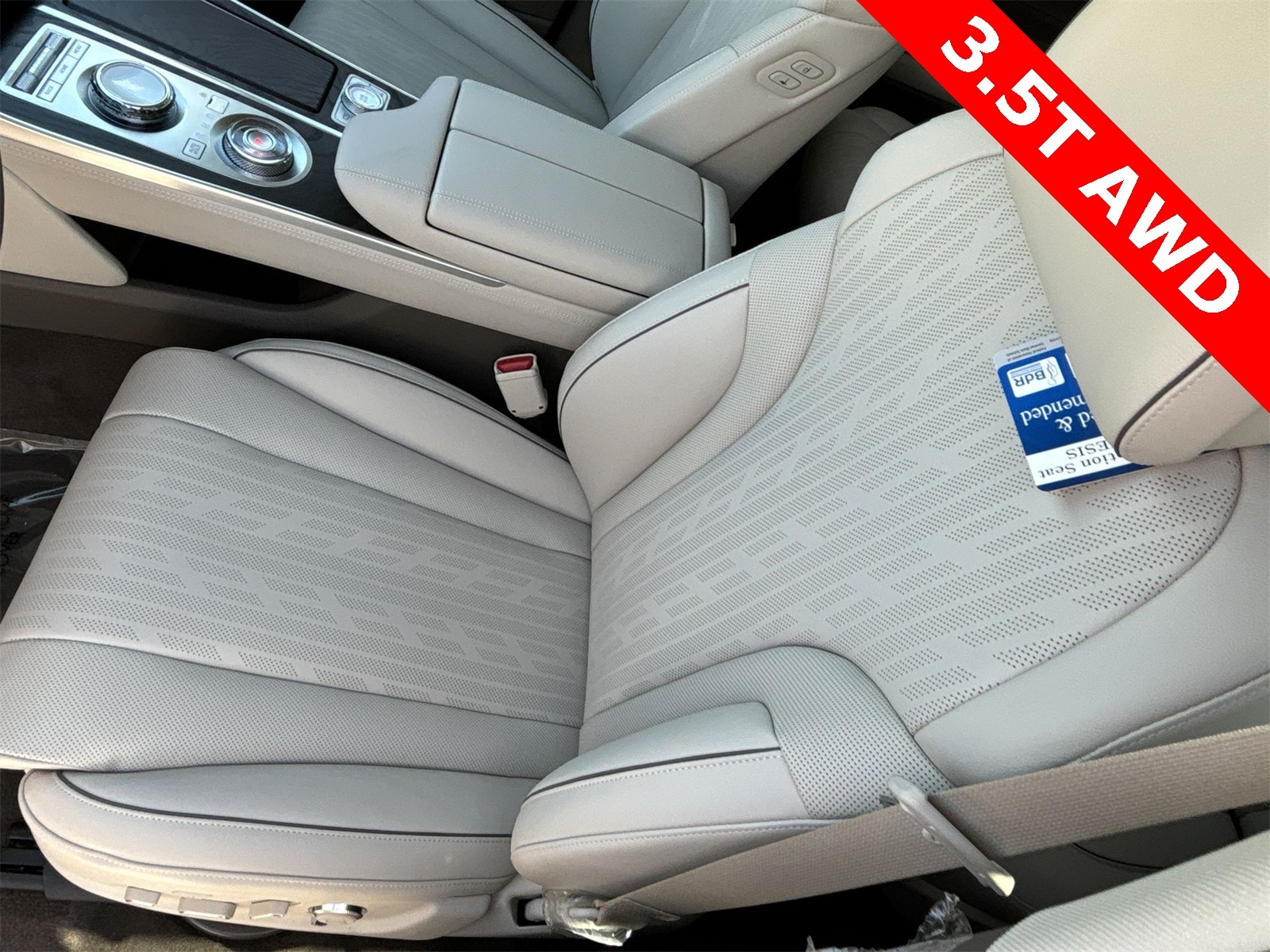 Thumbnail: 2024 Genesis GV80 - 19