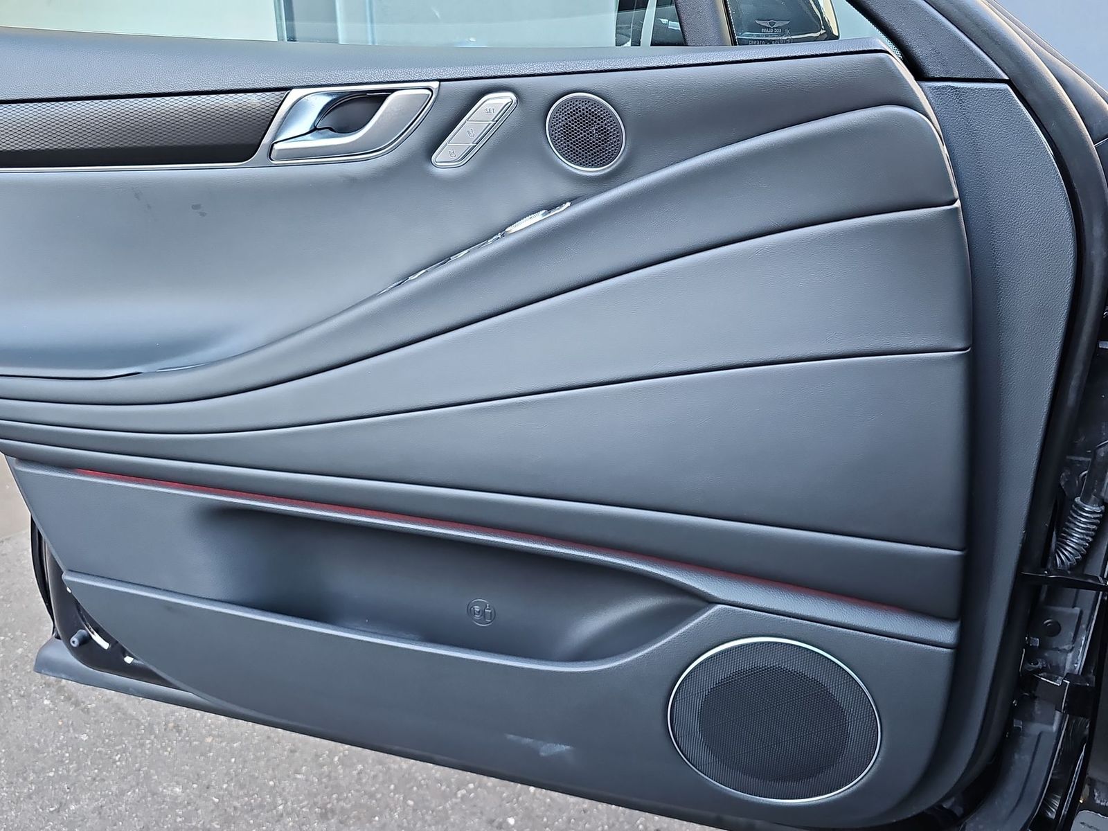 Thumbnail: 2026 Genesis G80 - 28