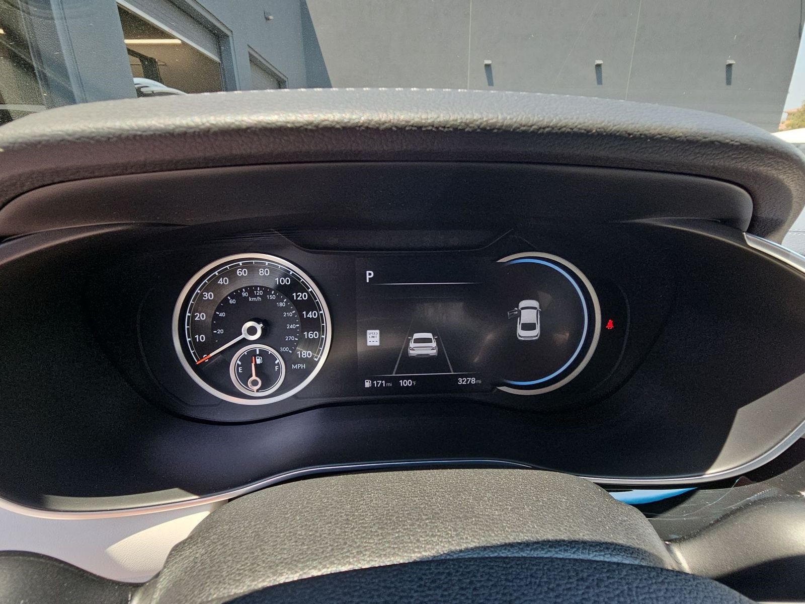 Thumbnail: 2025 Genesis G70 - 23
