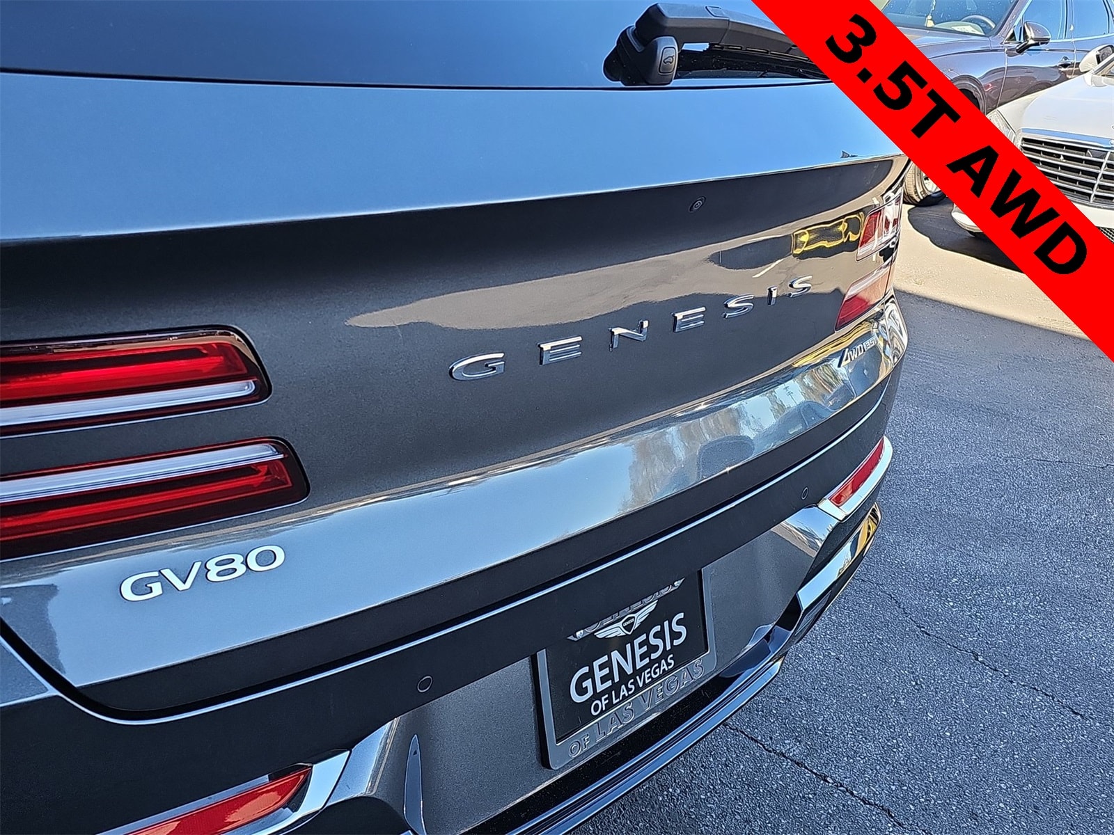 Thumbnail: 2023 Genesis GV80 - 11