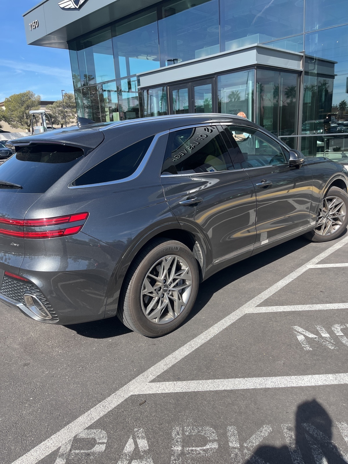 Thumbnail: 2024 Genesis GV70 - 2