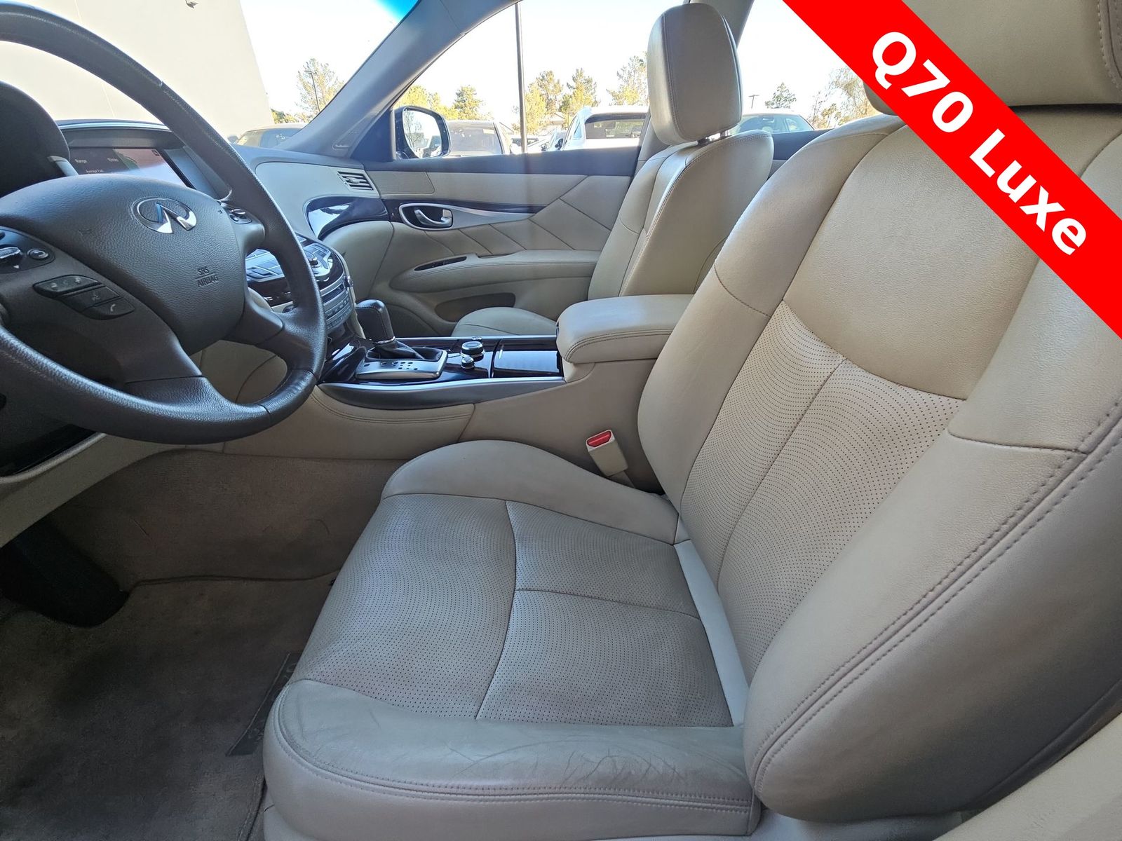 Thumbnail: 2019 INFINITI Q70 - 14