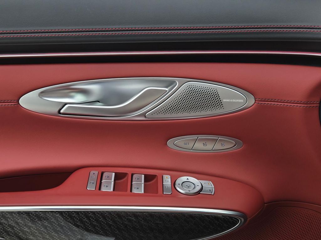 2026 GENESIS GV70 Sport Prestige - Photo 14