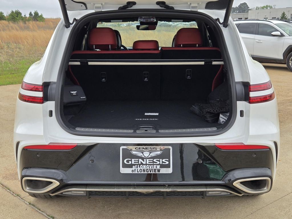 2026 GENESIS GV70 Sport Prestige - Photo 8