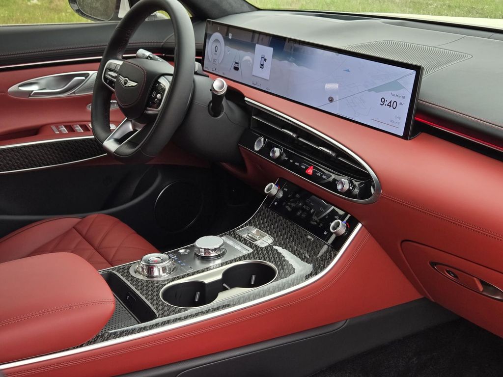 2026 GENESIS GV70 Sport Prestige - Photo 9