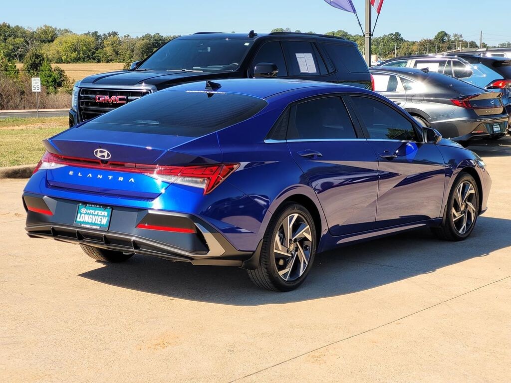 Used 2024 Hyundai Elantra SEL Sedan