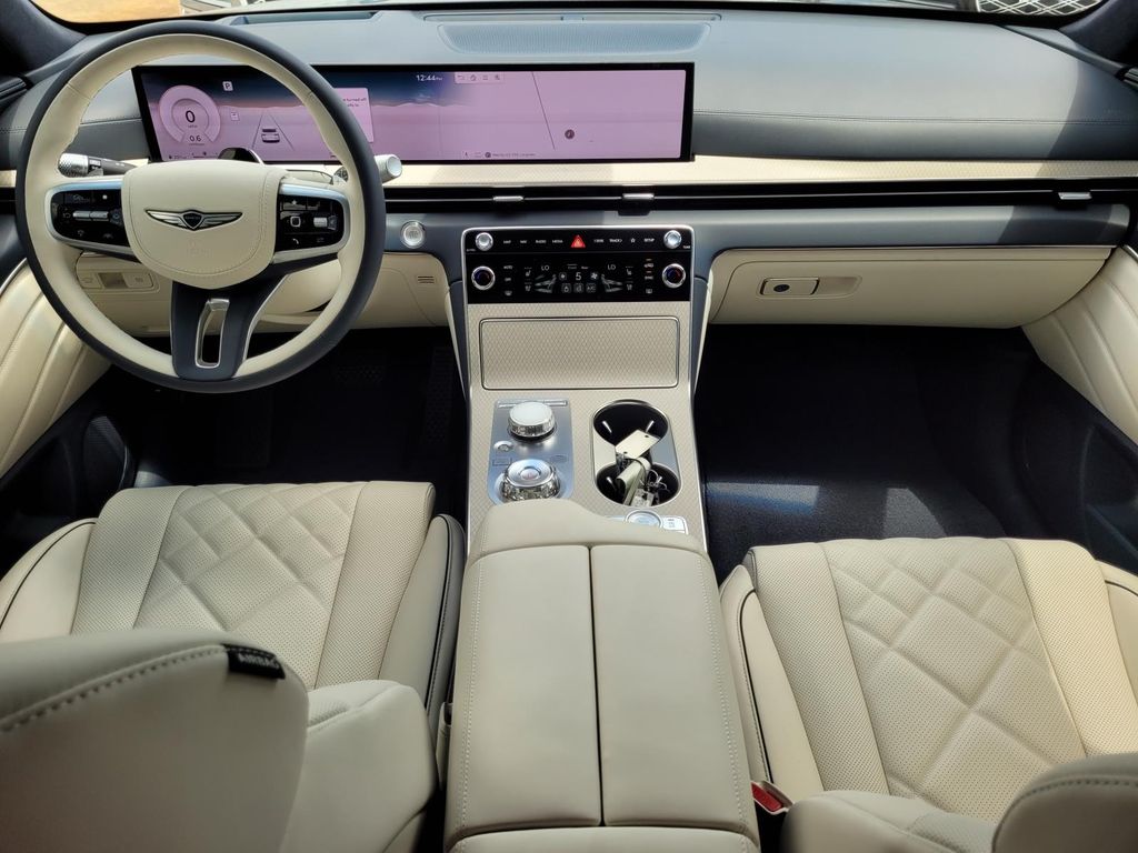 2025 GENESIS GV80 Prestige - Photo 14