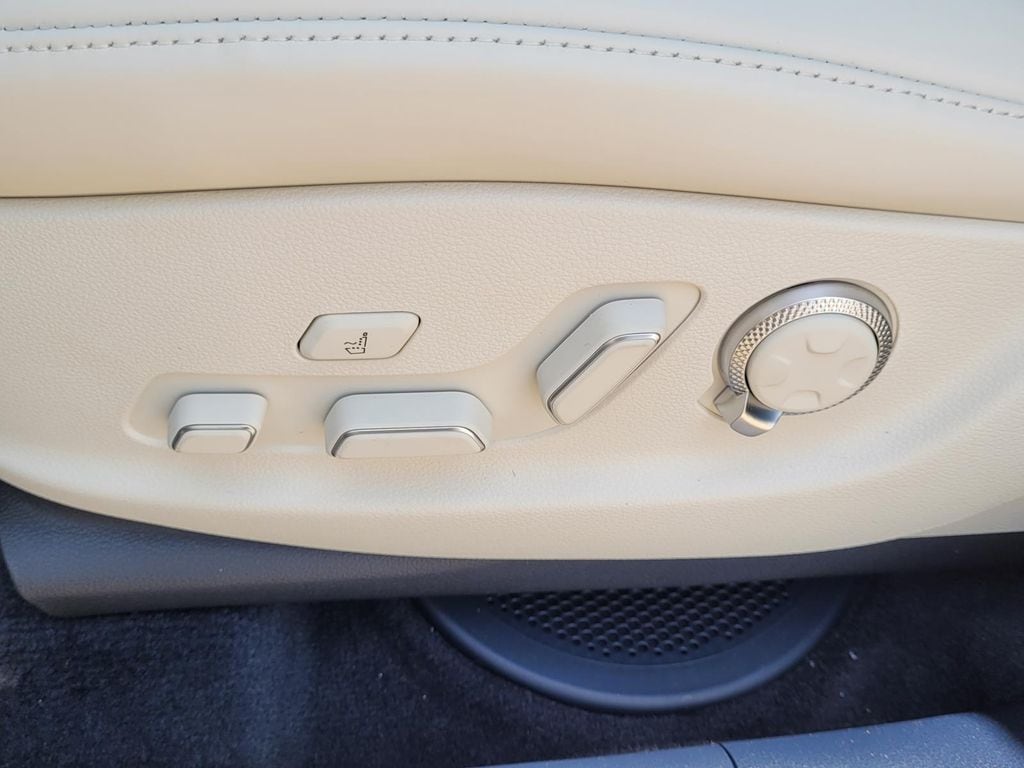 2025 GENESIS GV80 Prestige - Photo 10