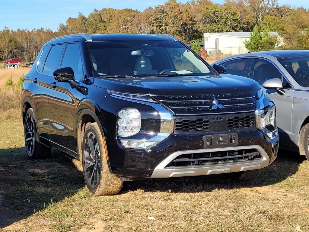 Used 2024 Mitsubishi Outlander SEL Sport Utility