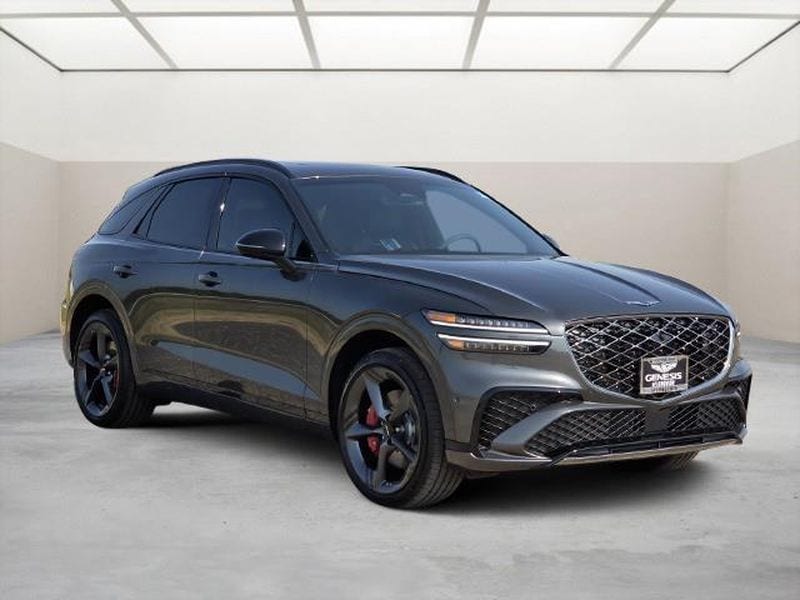 2027 GENESIS GV70