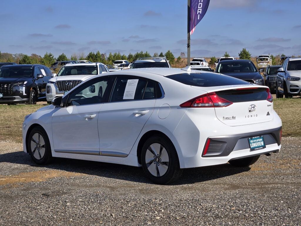 Used 2021 Hyundai IONIQ Hybrid SE Hatchback