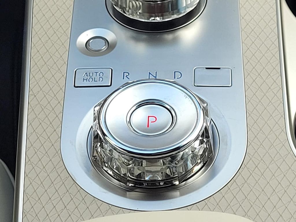 2025 GENESIS GV80 Prestige - Photo 18