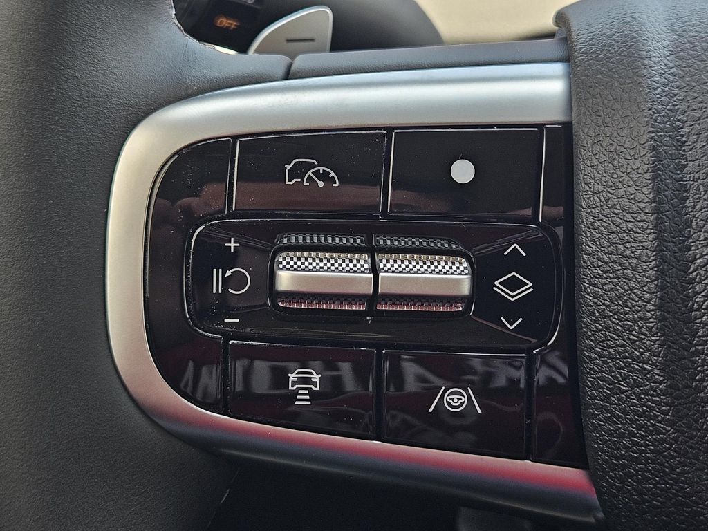 2026 GENESIS GV70 Standard - Photo 20