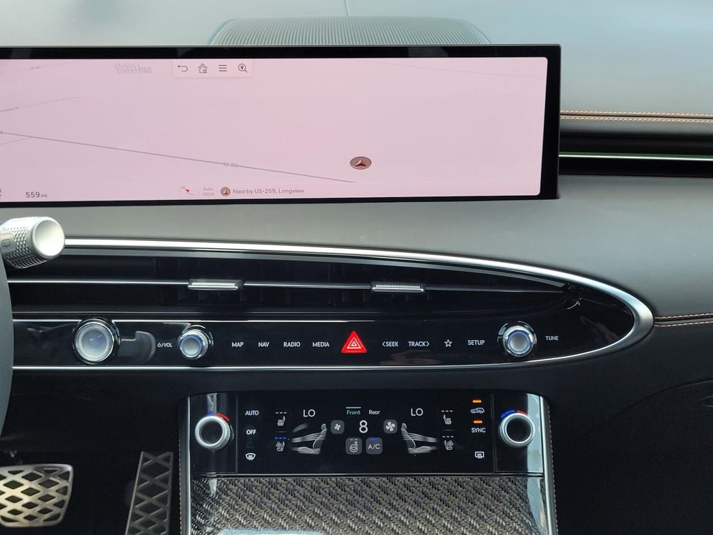 2026 GENESIS GV70 Sport Prestige - Photo 16