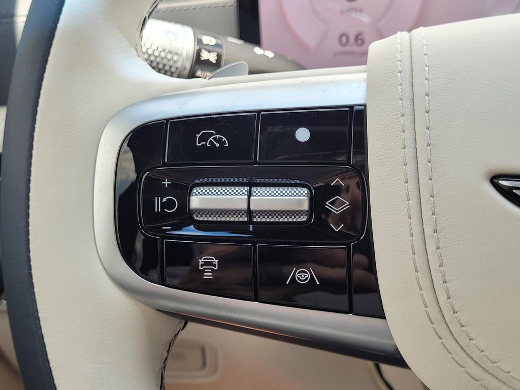 2025 GENESIS GV80 Prestige - Photo 20