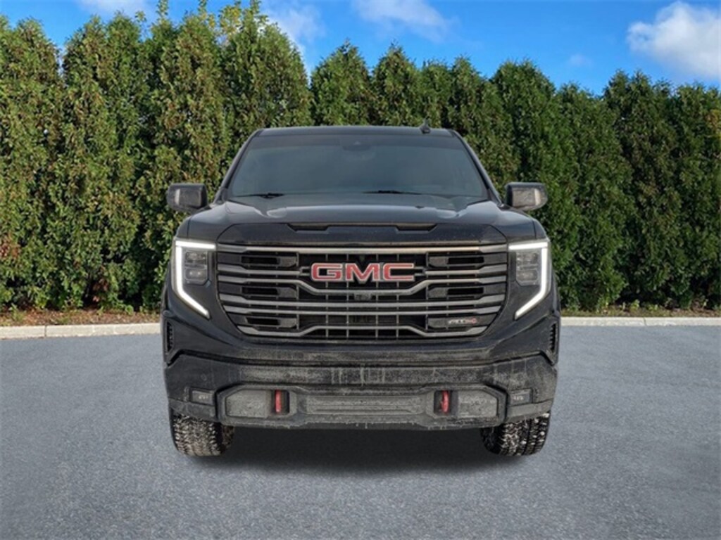 Used 2025 GMC Sierra 1500 AT4 Truck Crew Cab