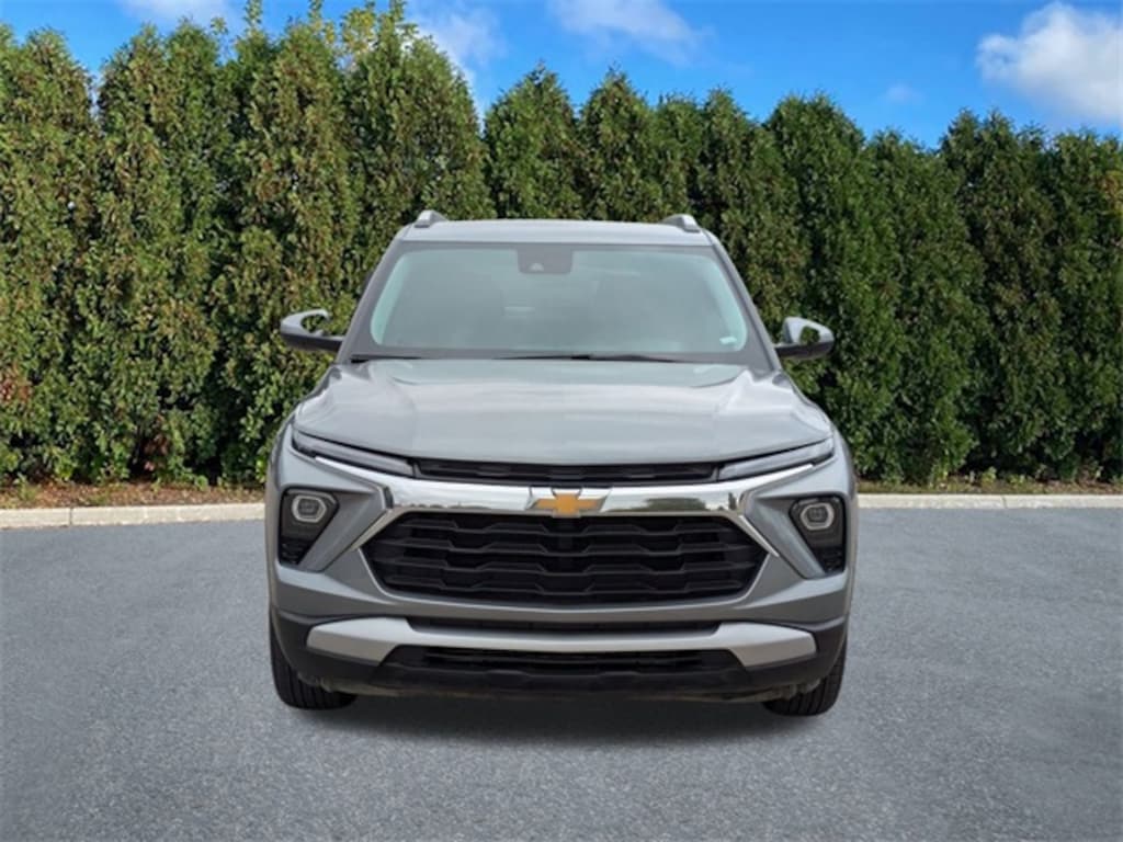 Used 2025 Chevrolet Trailblazer LT SUV