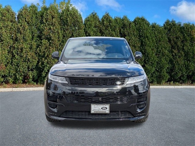 2024 Land Rover Range Rover Sport SE photo 2