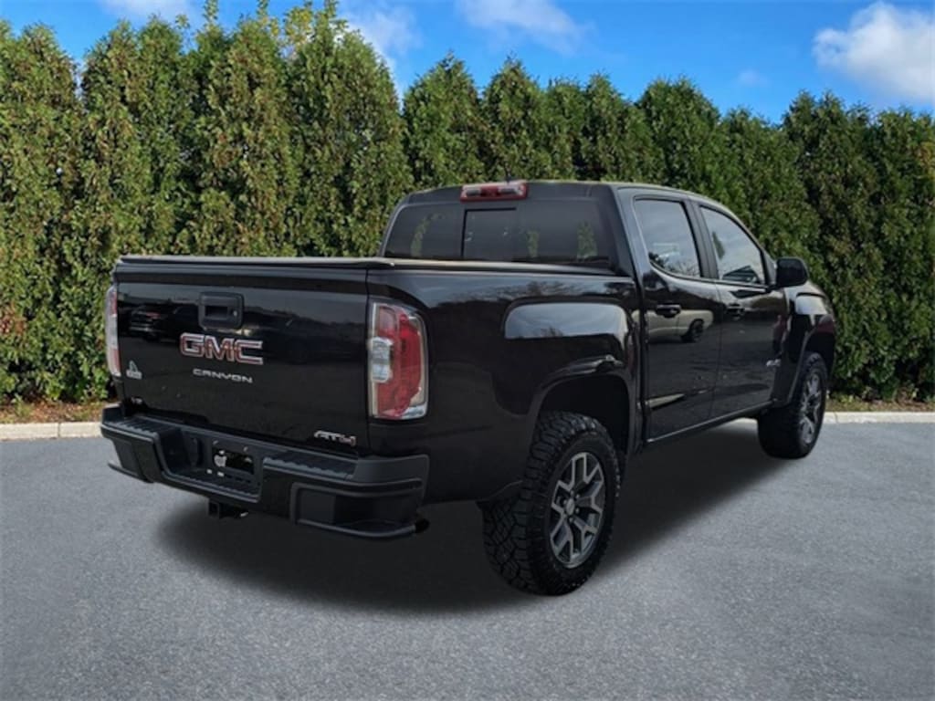 Used 2021 GMC Canyon AT4 w/Cloth Truck Crew Cab