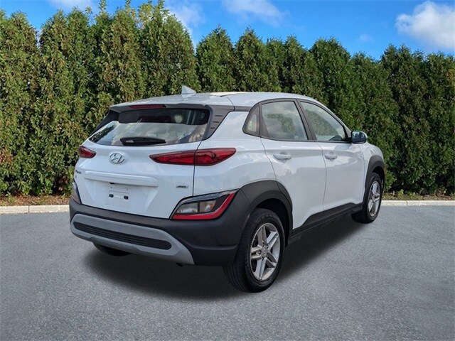 2023 Hyundai Kona SE photo 4
