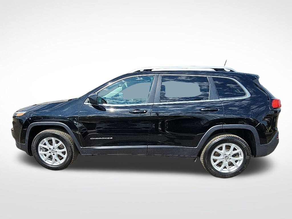 Used 2018 Jeep Cherokee Latitude Plus 4x4 SUV
