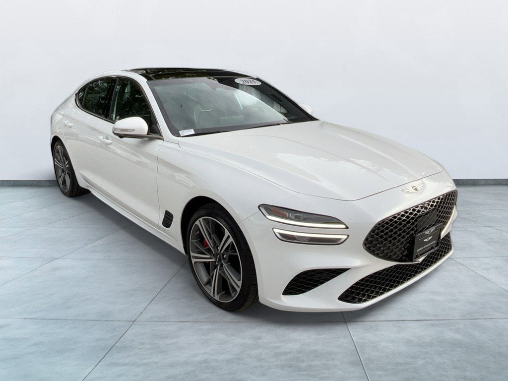2025 GENESIS G70