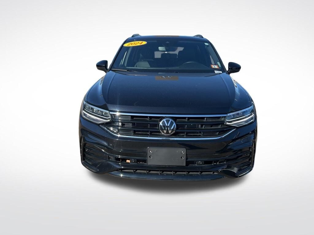 Used 2024 Volkswagen Tiguan 2.0T SE R-Line Black SUV